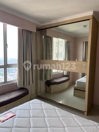 Apartemen Paladian Park Kelapa Gading 2 Kamar Tidur Furnished Jual Cepat