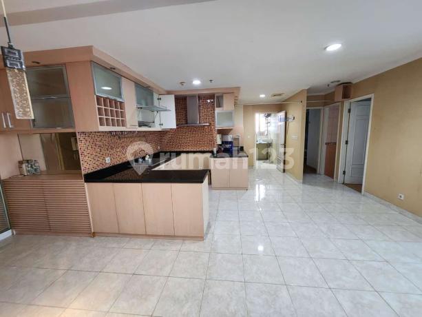 Apartemen Frenchwalk Moi Lyon Garden Lantai Belasan 2 Kamar Tidur Semi Furnished