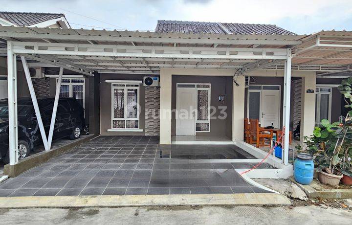 Rumah Cantik Cluster Griya Kharisma Meteseh Dekat Undip Tembalang