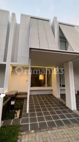 Siap Huni, Rumah, 2 Lantai, PPJB, Dekat Akses Bandara, Bebas Banjir Bsd City Siap Huni, Rumah, 2 Lantai, PPJB, Dekat Akses Bandara, Bebas Banjir Bsd City