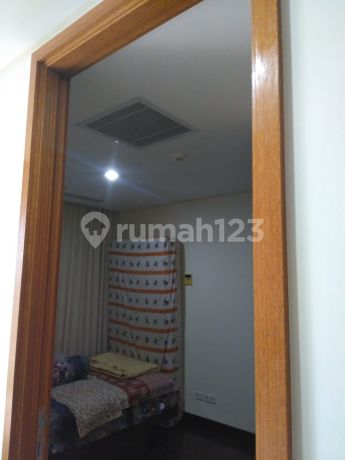 THE SUMMIT APARTEMEN 