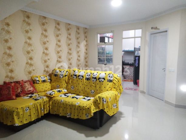 Di Jual Townhouse Lantai Bawah Taman Paris Lippo Karawaci Tangerang