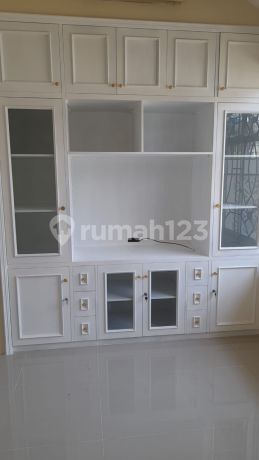 Di Jual Townhouse Taman Hijau Lantai Dua Lippo Karawaci Tangerang Di Jual Townhouse Taman Hijau Lantai Dua Lippo Karawaci Tangerang