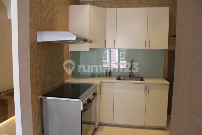 For Sale Townhouse Taman Paris Hook Tangerang