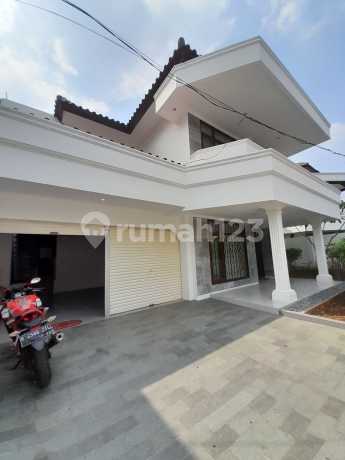 Rumah Siap Huni di Komplek Strategis Executive Paradise Antasari