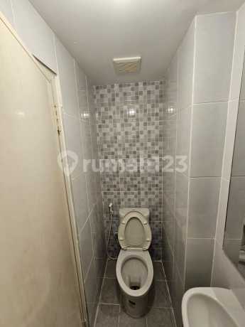 DIJUAL Apartment Tokyo Riverside Pik2 Studio Tower Akihabara Middle floor View city & laut. TANPA PERANTARA.