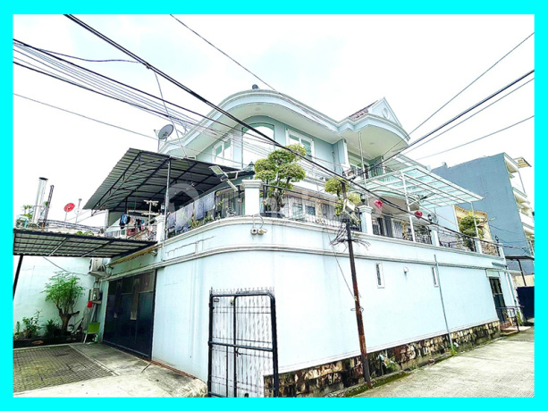 Chandra Rumah Semifurnish Ukuran 12X16.5m di Komplek Taman Harapan Indah Jelambar