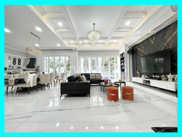 Chandra Rumah Full Furnish Luas Tanah 240M2 Ada Kolam Renang di Komplek Kavling Polri Jelambar