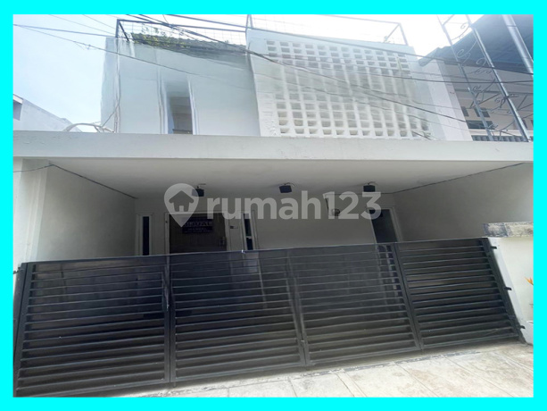 Chandra Rumah Uk 5X11m Hadap Selatan di Tanjung Duren