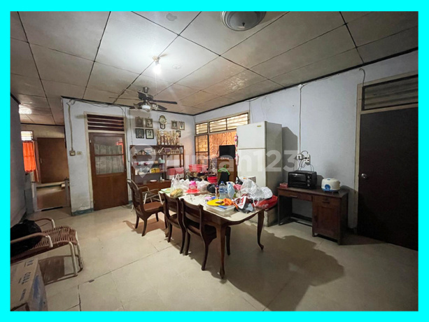 Chandra Old House Size 11.5X18m in Police Housing Complex Jelambar Chandra Old House Size 11.5X18m in Police Housing Complex Jelambar