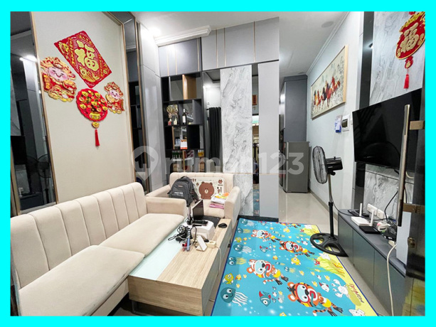 Chandra Rumah Semi Baru Ukuran 3.5X11m di Tanjung Duren