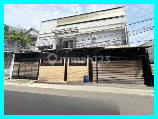 Chandra House Size 15X20m in Jelambar