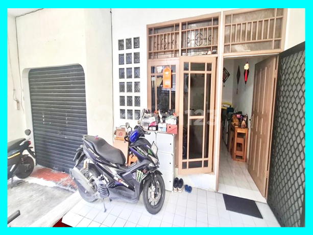 Chandra Rumah Ukuran 7.5X15m di Komplek Kavling Polri Chandra Rumah Ukuran 7.5X15m di Komplek Kavling Polri