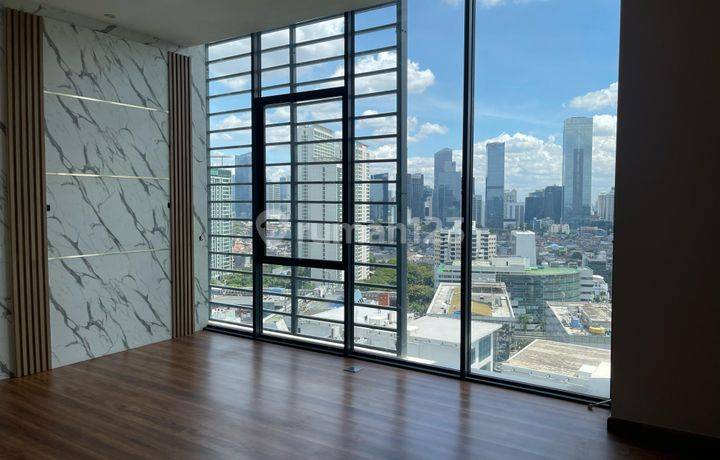 Apartemen 3 Kamar Tidur Semi Furnished Verde 1