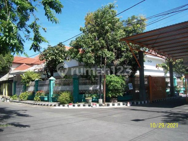 Rumah di Medokan Asri Barat, Hook/Pojokan, Dekat Kampus UPN, Tol Waru Juanda, Kawasan rumah nyaman, bebas banjir - LT - Rumah di Medokan Asri Barat, Hook/Pojokan, Dekat Kampus UPN, Tol Waru Juanda, Kawasan rumah nyaman, bebas banjir - LT -