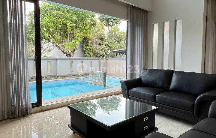 Rumah ala Vila The Chofa Langka Satelit Semi Furnished