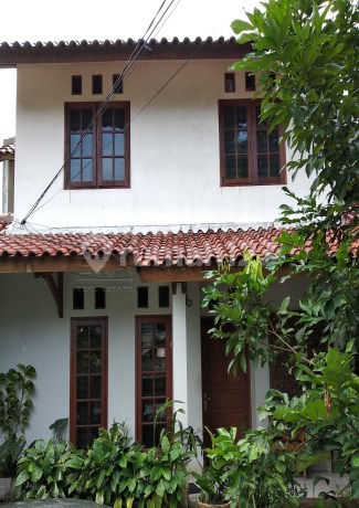 Dijual Rumah Siap Huni di Bintaro Sektor 9, Maleo Residence