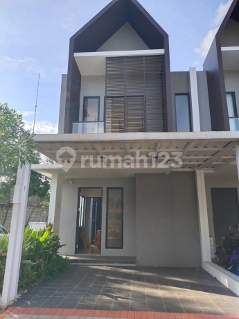 Rumah dijual Cluster Hyra Melia Graha Raya Bintaro Jaya Posisi Huk Siap Huni Rumah dijual Cluster Hyra Melia Graha Raya Bintaro Jaya Posisi Huk Siap Huni