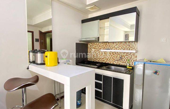 2BR furnish MURAH BANGET view pool Apt.Royal mediterania dekat soho,CP
