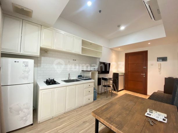 2 Kamar Furnish Bagus Parkit Lantai Rendah Apt.royal Mediterania