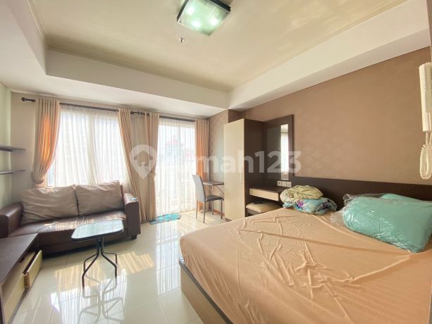 Studio Fullfurnish Siap Huni Apt.royal Mediterania Dekat Central Park Studio Fullfurnish Siap Huni Apt.royal Mediterania Dekat Central Park