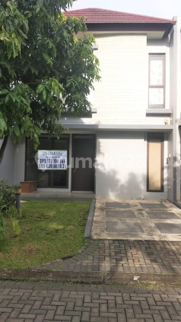 Precia 2-story, 7x16, West