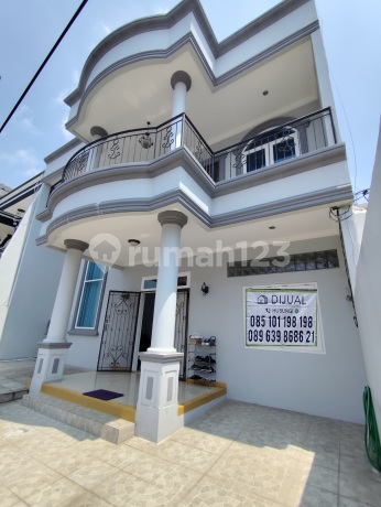 Duta Garden 2 Lantai 10X30 Timur Duta Garden 2 Lantai 10X30 Timur