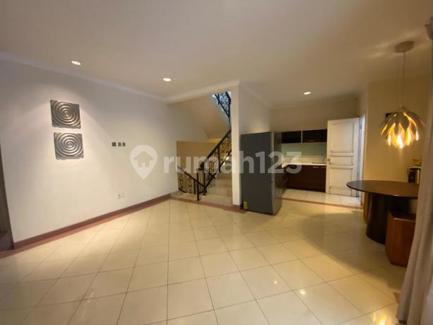 Pik Bgm Akasia Golf | 8x18 | Hadap Utara Pik Bgm Akasia Golf | 8x18 | Hadap Utara