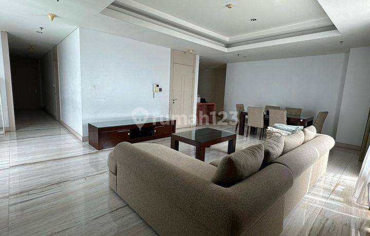 Apartemen Regatta Private Lift 206m Pantai Mutiara