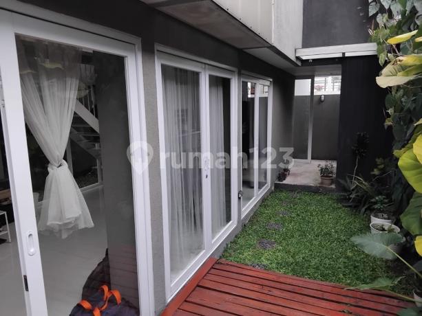 Minimalist 2-Story House in Cigadung Area, Dago Bandung