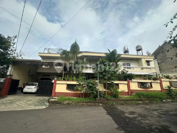 Rumah Mewah Nyaman Tubagus Ismail Dagop Bandung