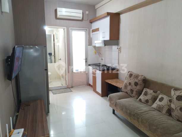 Apartement Grand Emerald Aparment 1 BR Furnished Bagus
