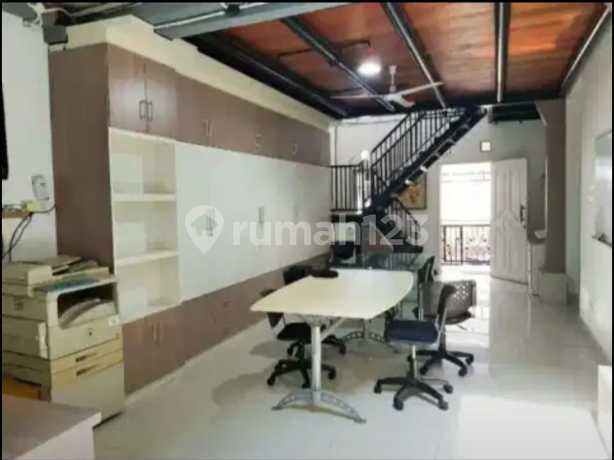 Rumah 2 Lantai Bagus Semi Furnished SHM di Jl. Bukit Cimanggu City , Tanah Sereal , Kota Bogor, Bogor
