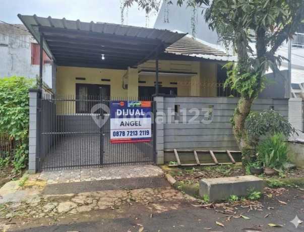 Nice House for Sale in Griya Alam Sentul
