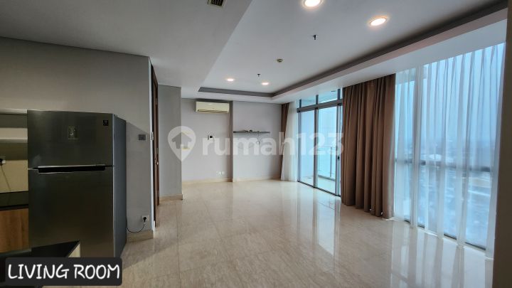 Dijual.apartemen 3br.the Windsor.puri.indah Lokasi.strategis.di.jual.cepat.