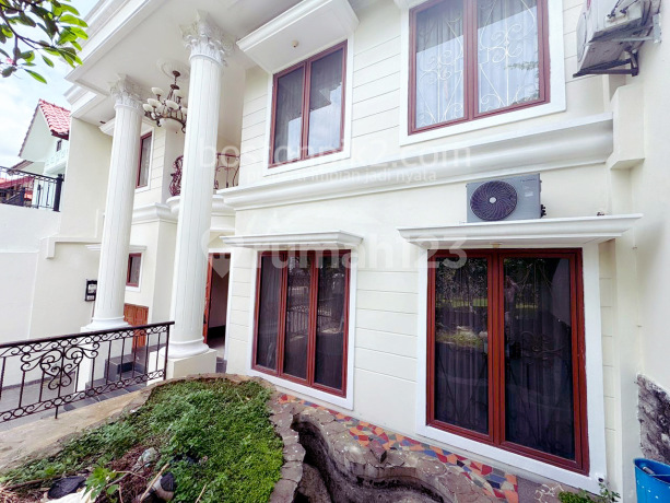 For Sale Raffles Hills Cibubur House 300 Sqm 10x30 2 Floors New Renovation Depok