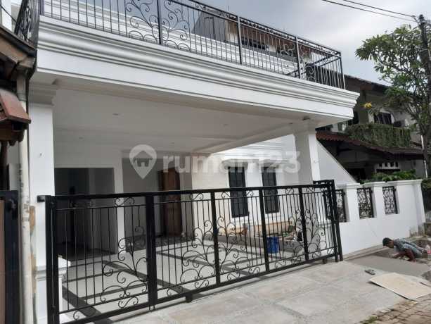 Rumah Mewah Puri Flamboyan Rumah Mewah Puri Flamboyan
