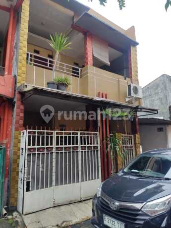 Rumah Dua Lantai Siap Huni Dipondok Kacang Timur