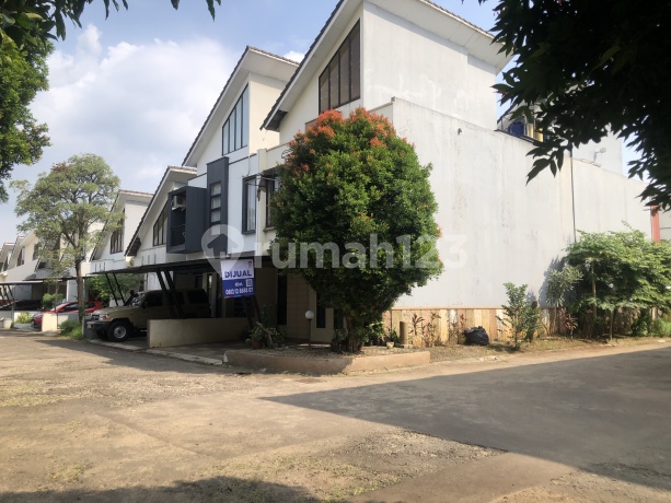 Rumah Dijual Bintaro Terrace Full Furnish Dalam Cluster