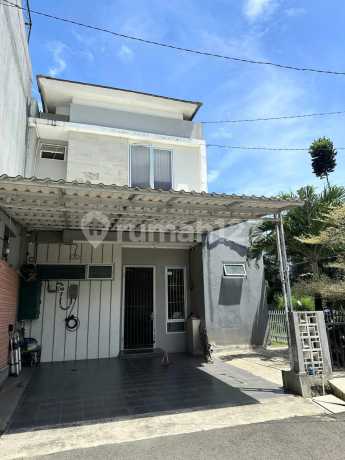Rumah Hook Strategis Depan Pool Cluster Di Puri Serpong