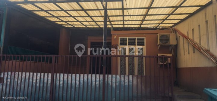 For Quick Sale House in Setra Dago Antapani Bandung