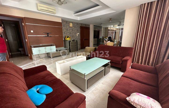 NEGO SAMPAI JADI, Apartment Royal Mediterania Garden 3 BR Furnished (SIM A-70003)