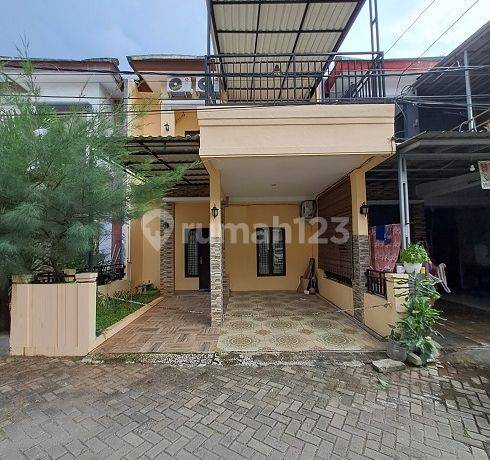 Rumah siap huni, Renovasi, Selatan,  Di Perum Kaisar Mansion, Karawaci