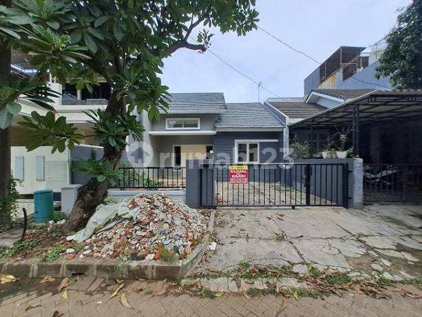 Rumah Siap Huni, Bangunan Mandiri, Boulevard, di Perum Victoria Park