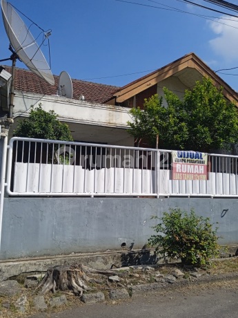 Rumah Dijual Putat Indah Timur Sukomanunggal Surabaya Rumah Dijual Putat Indah Timur Sukomanunggal Surabaya