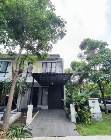 Dijual Rumah Jl. Northwest Central Citraland Surabaya Barat