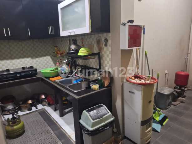Rumah Mewah 3 Lantai Perumahan Bukit Golf Cibubur Rumah Mewah 3 Lantai Perumahan Bukit Golf Cibubur