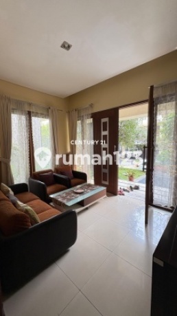 For Sale Ready-to-Live-in House in Kebayoran Heights Bintaro Jaya Sector 7 For Sale Ready-to-Live-in House in Kebayoran Heights Bintaro Jaya Sector 7