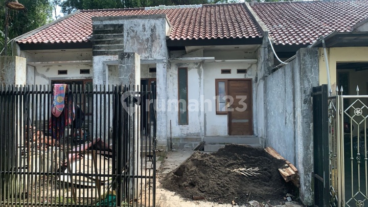 Below Market House in Kota Permata Purwakarta Housing