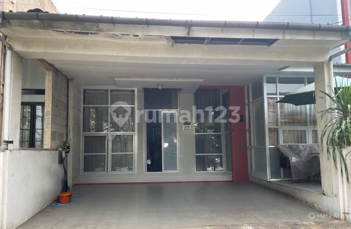 Urgent Jual Cepat Rumah di Komplek Griya Caraka Nego Sampai Deal